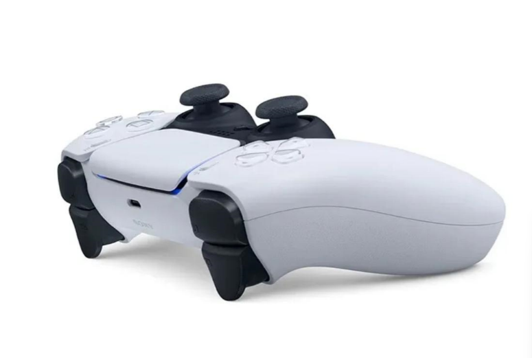 White Ps5 Controller